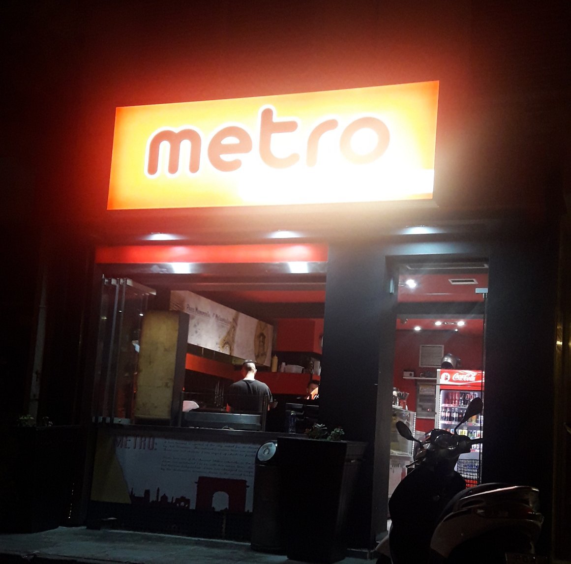 Metro Crepe Station