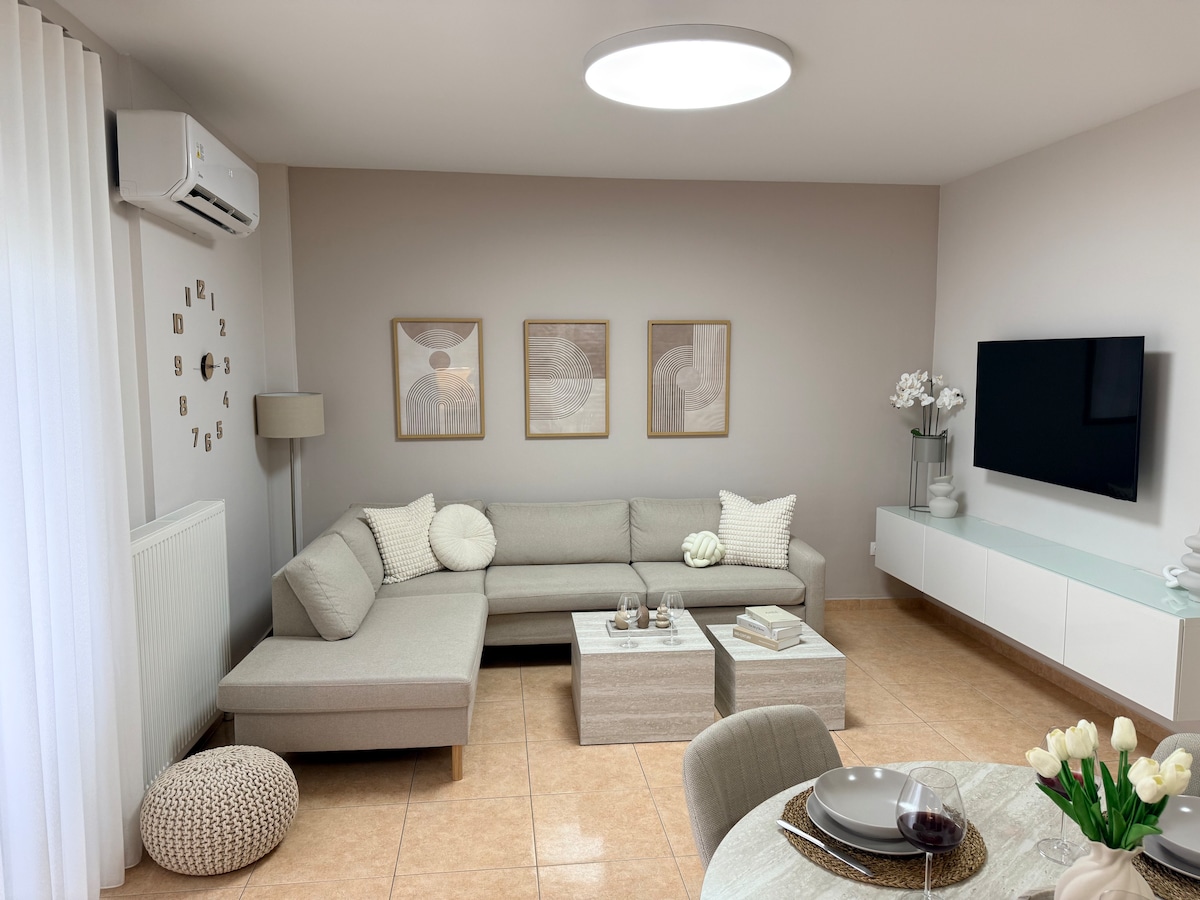 Modern Apartment - City, Parking, Balcony — photo