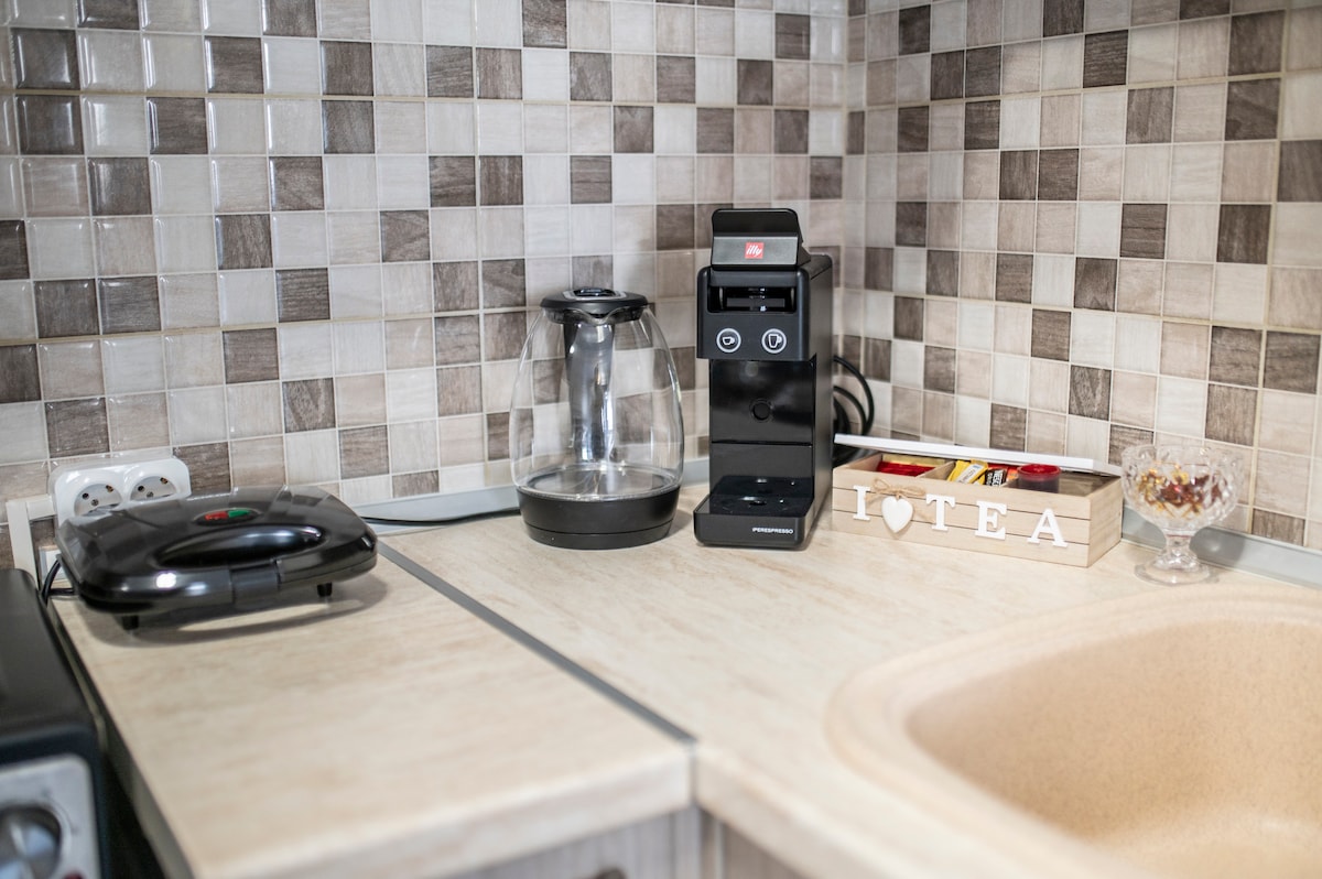 Oasis Studio Enchanting Downtown Stay — photo