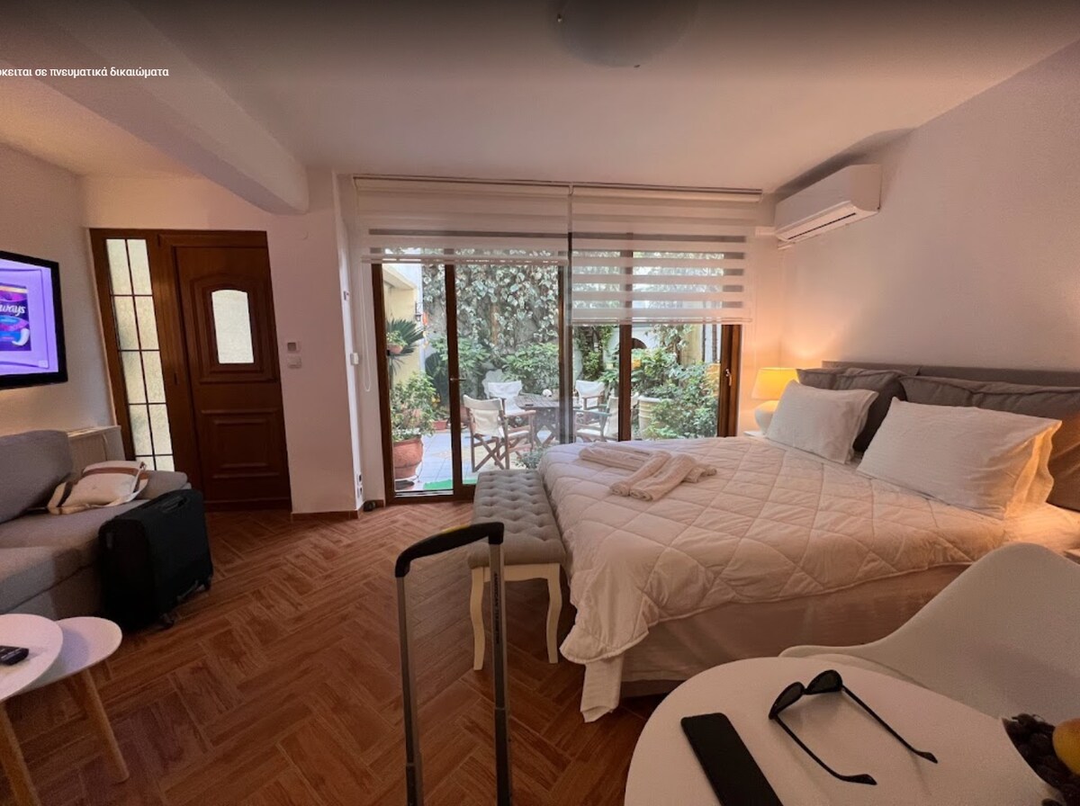 Studio Apollonia — photo