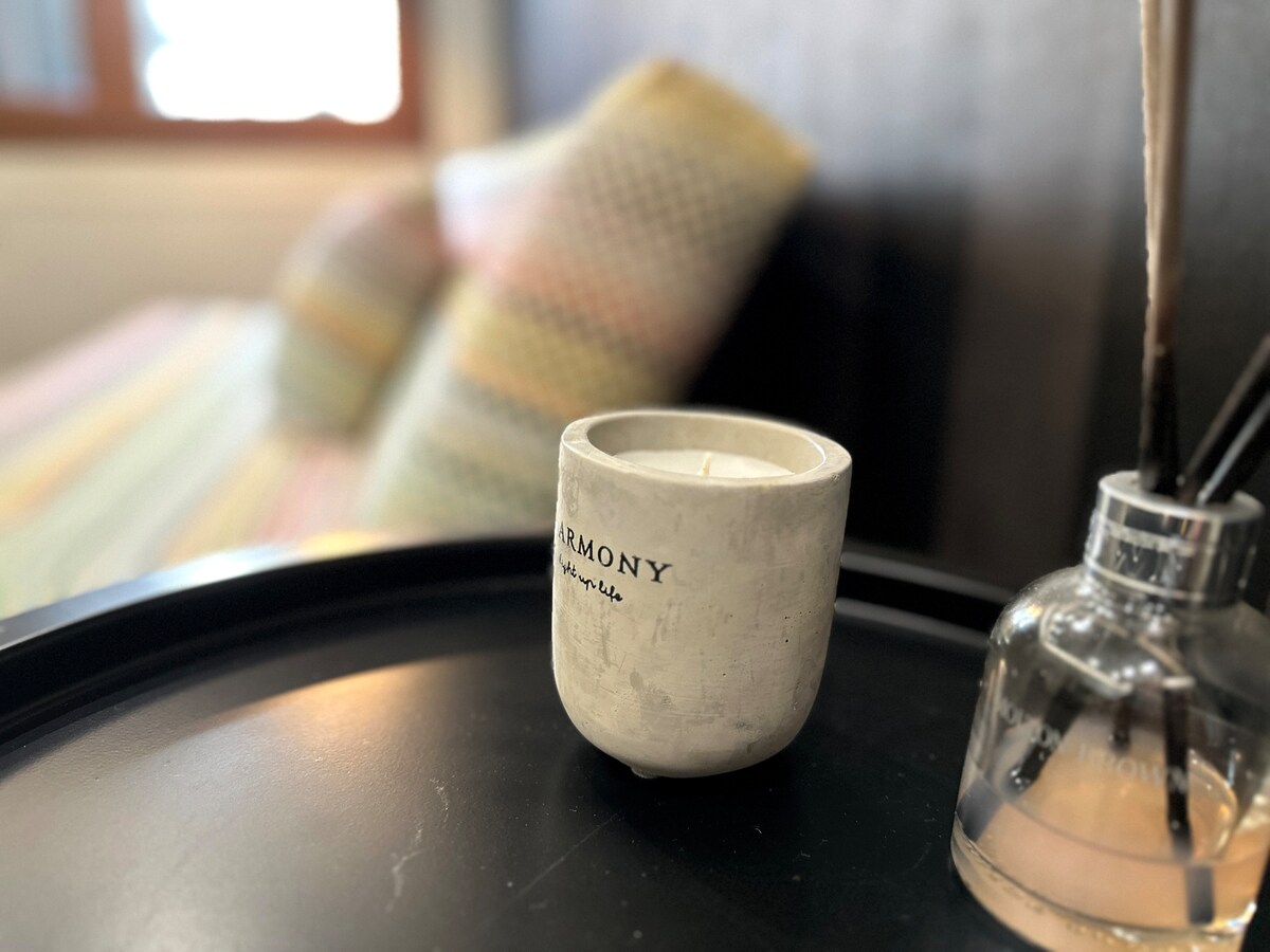 Suite 15 — photo