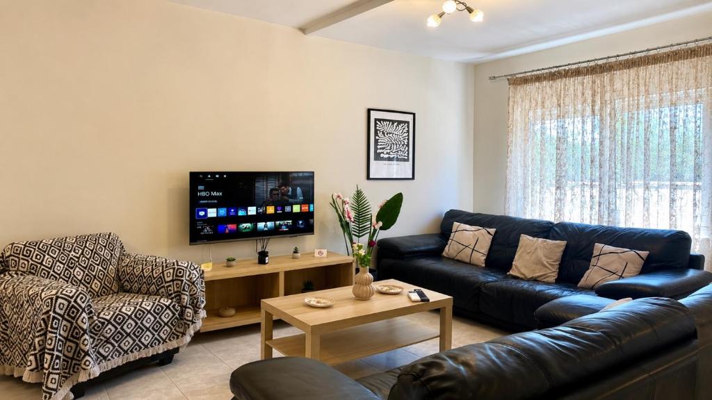 Zoe's Maisonette